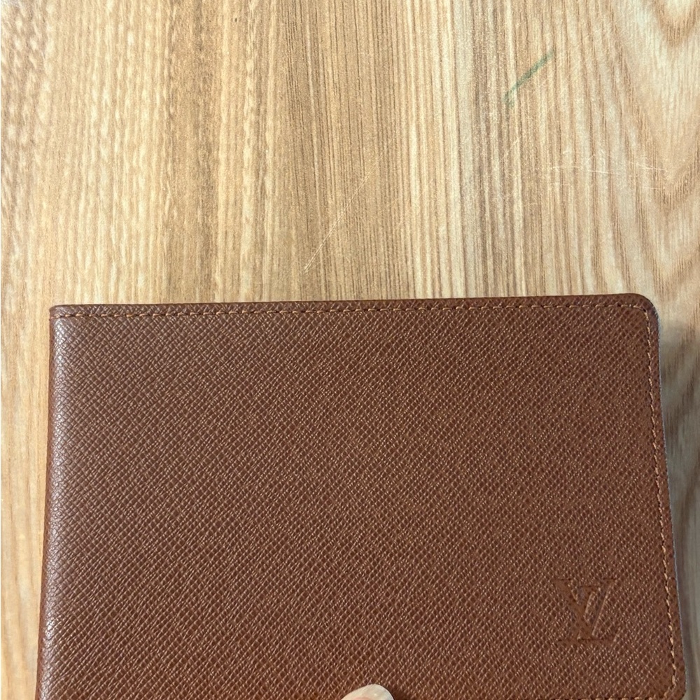 Louis Vuitton Tan Brown Textured Leather Card Wallet unisex